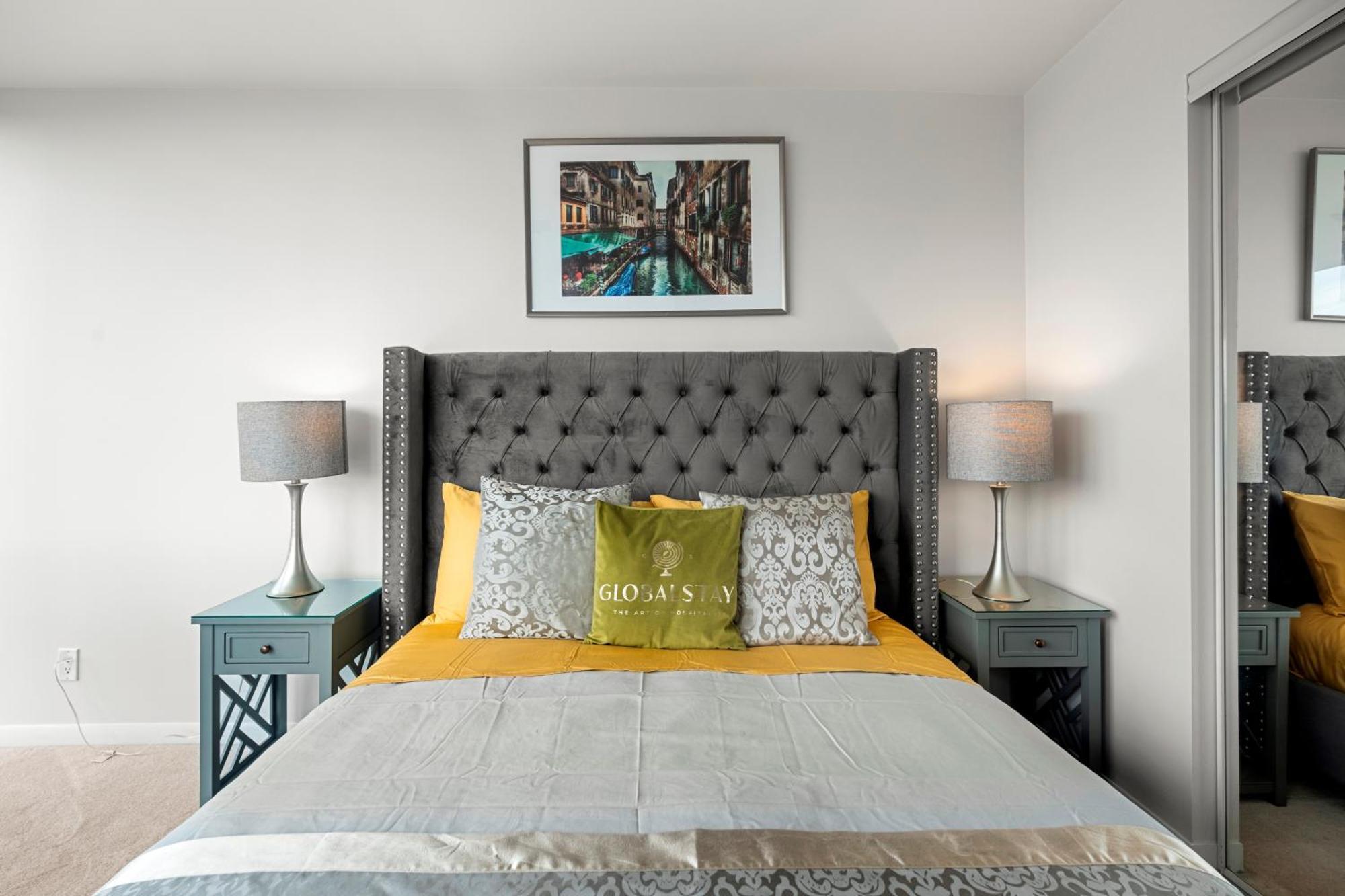 Globalstay. Burano Condos In Downtown 토론토 외부 사진