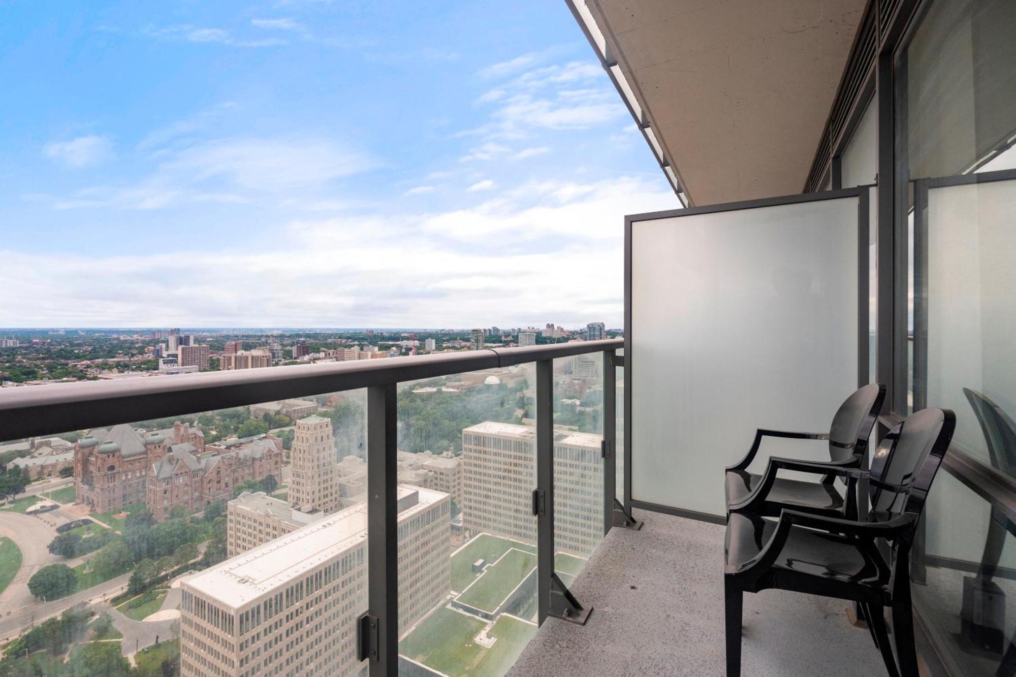 Globalstay. Burano Condos In Downtown 토론토 외부 사진