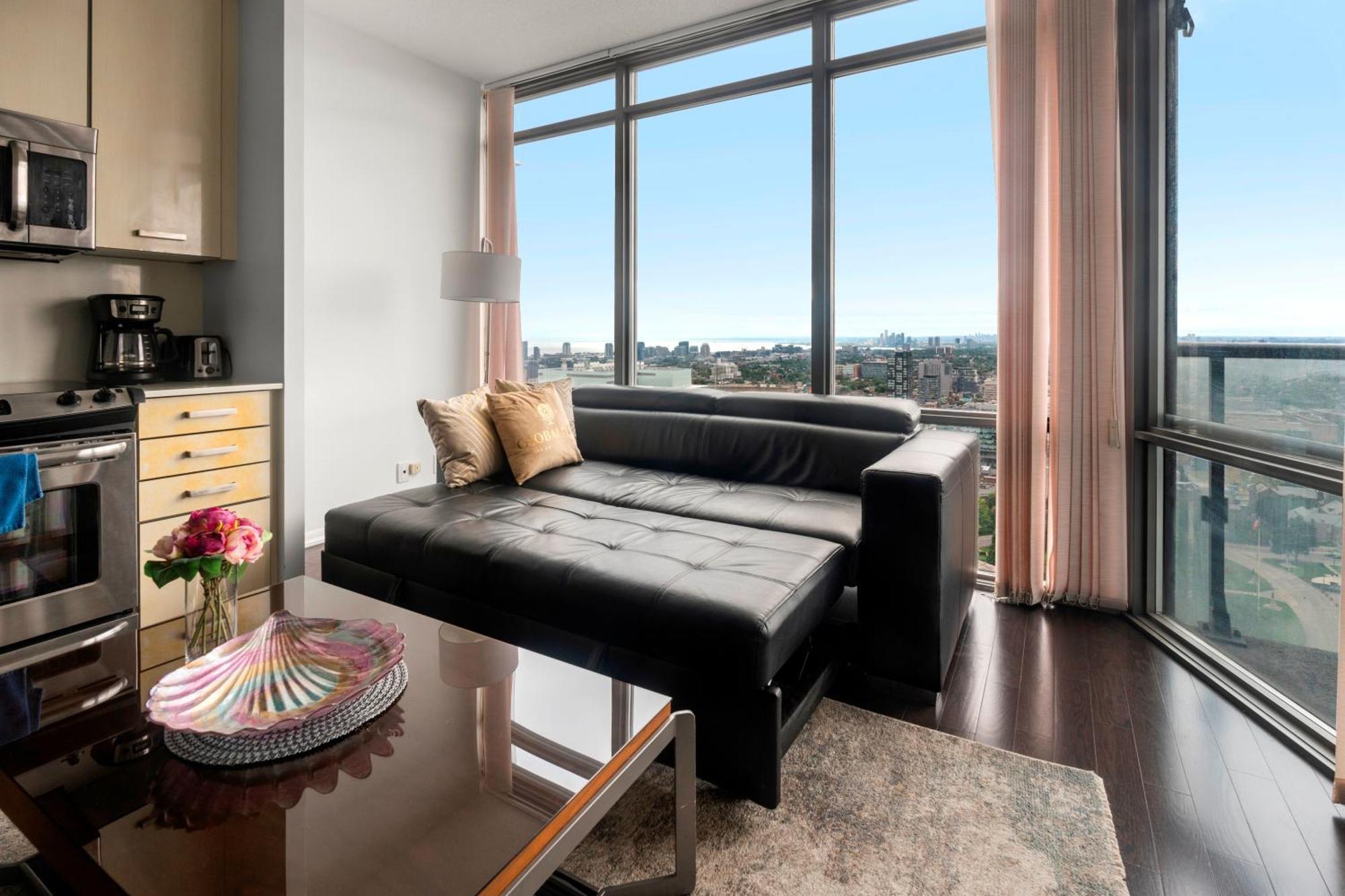Globalstay. Burano Condos In Downtown 토론토 외부 사진